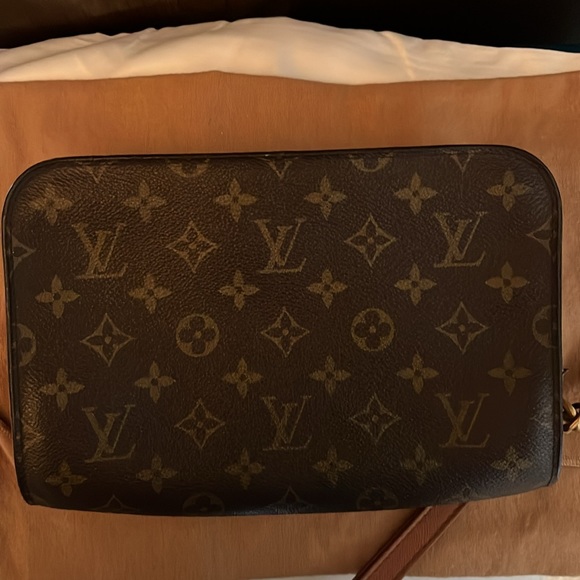 Louis Vuitton vintage Orsay clutch w/ removable strap and dust bag (peeling) - Picture 3 of 13